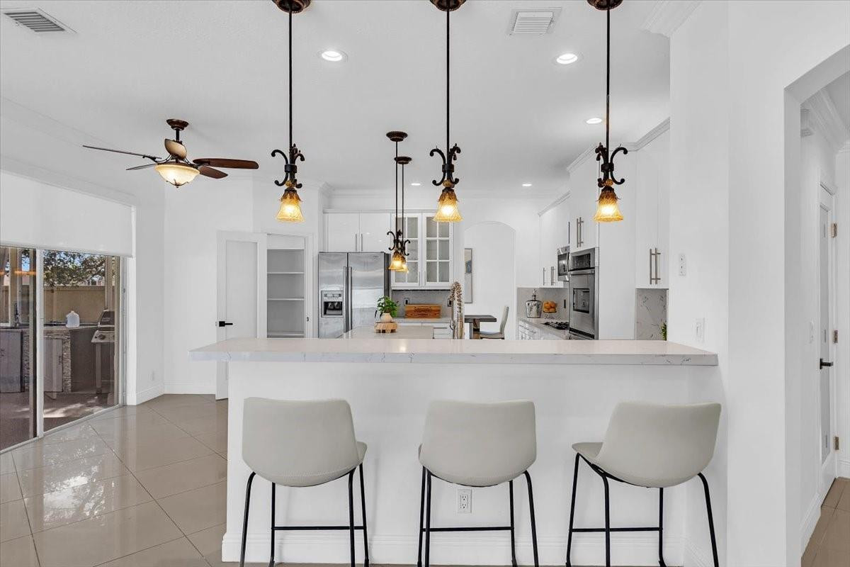 13702 NW 10th Court