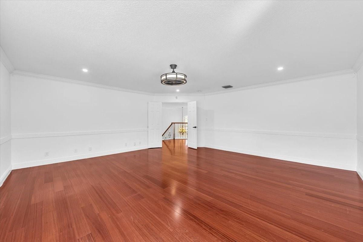 13702 NW 10th Court