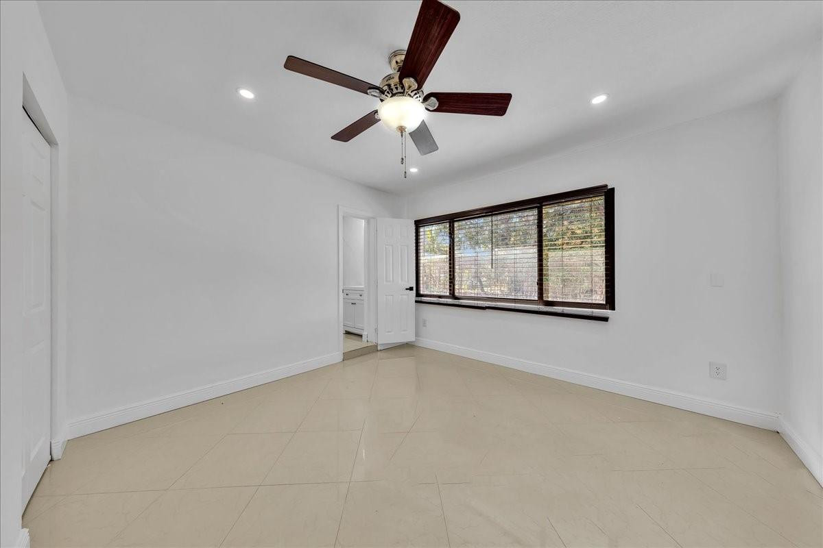 3408 Garden Lane