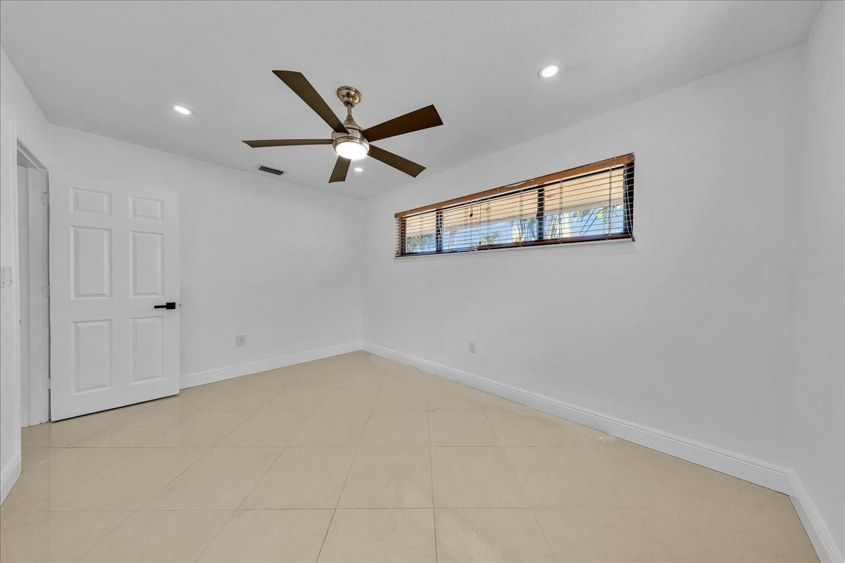 3408 Garden Lane