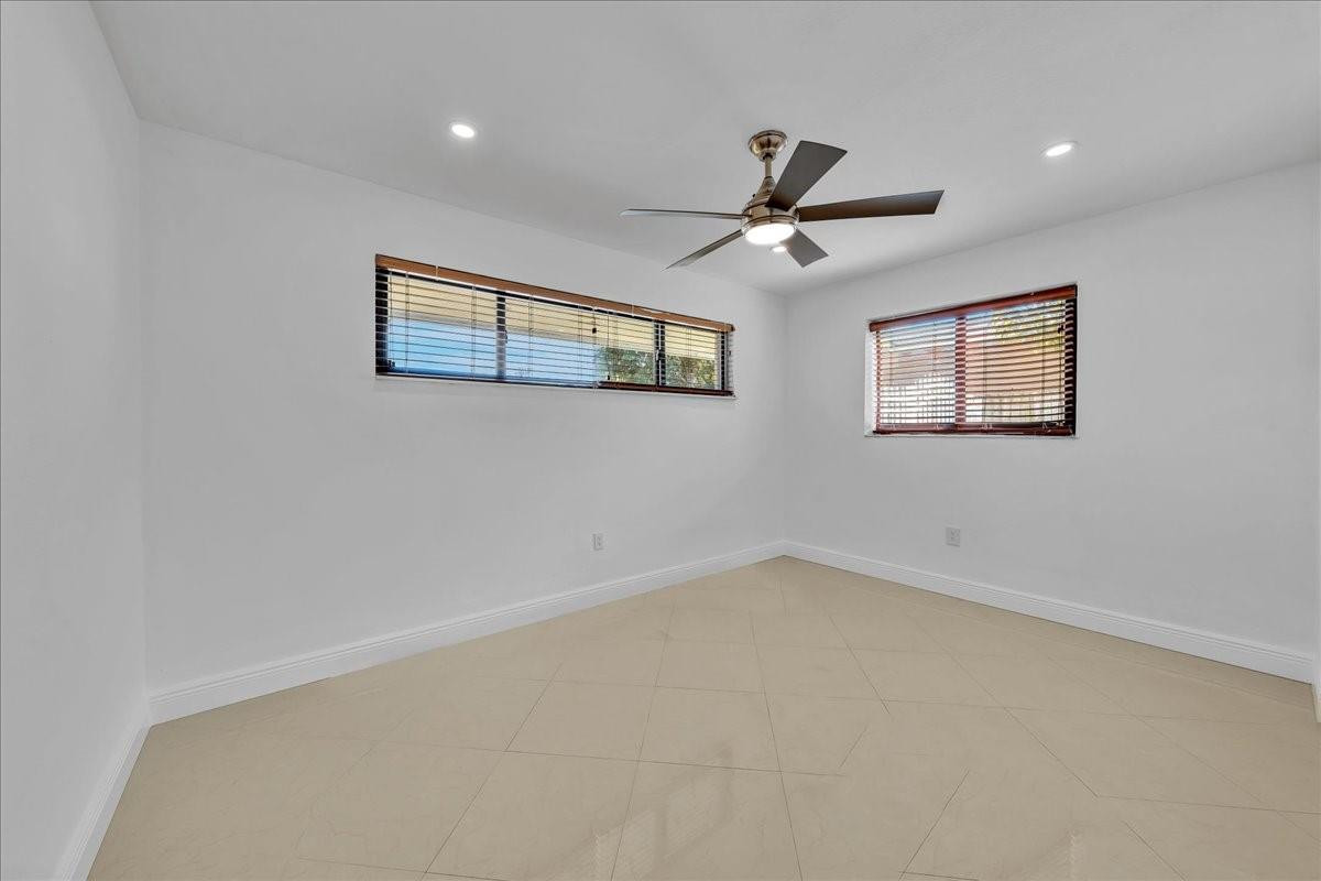 3408 Garden Lane