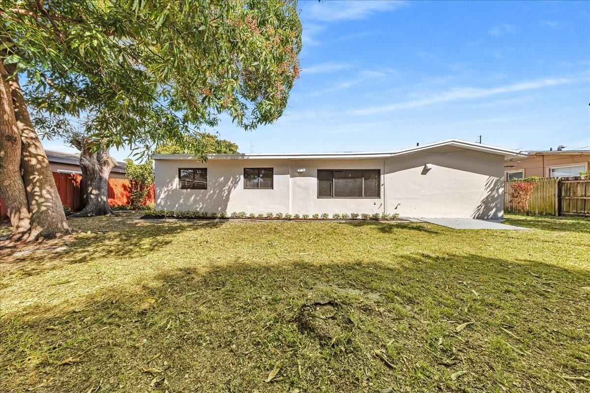3408 Garden Lane