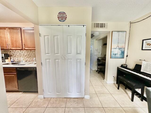 129 Suffolk D