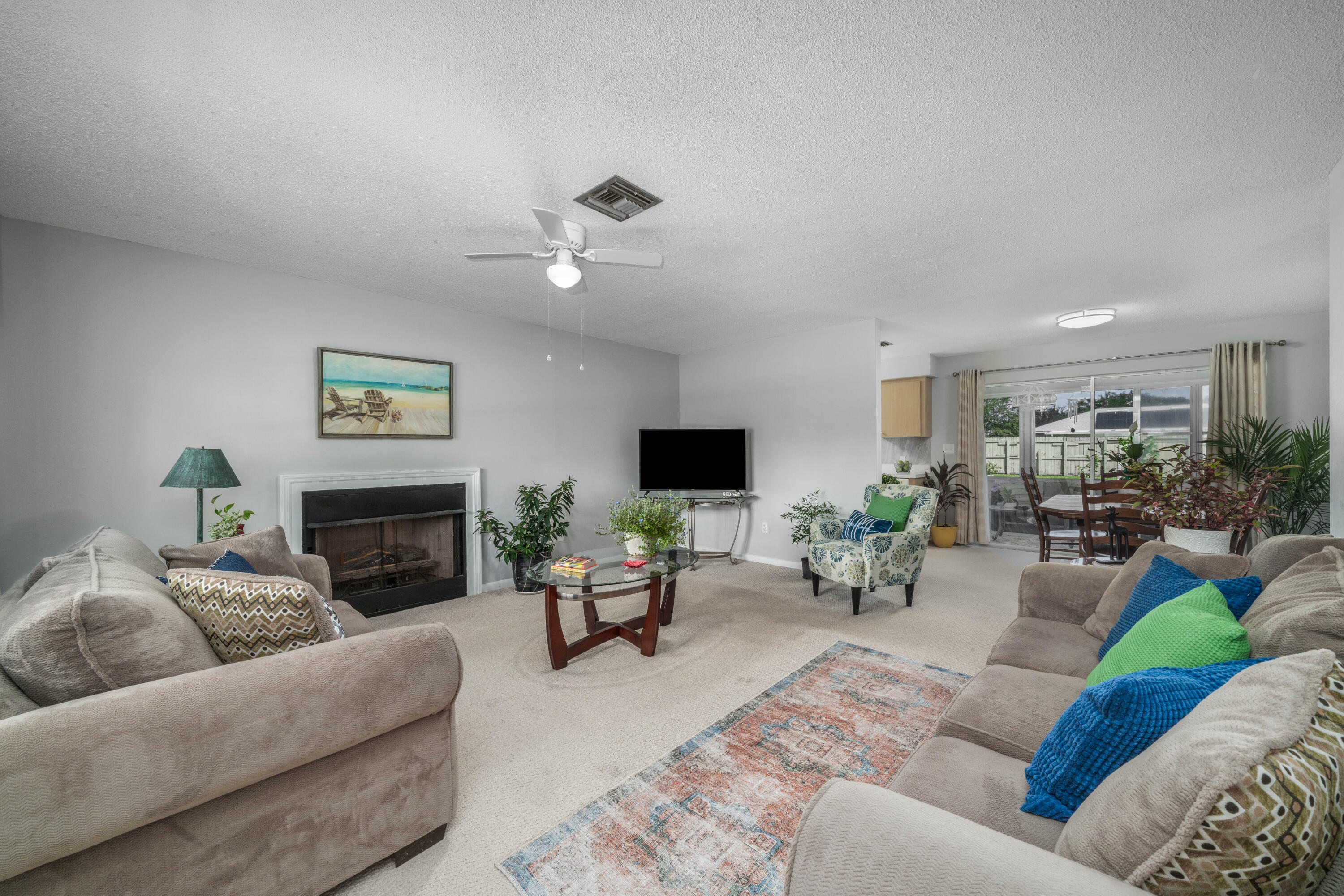 251 Grape Road NW