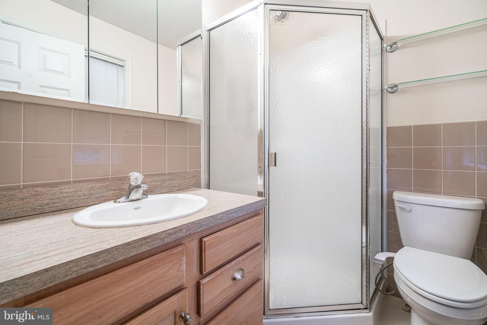 1145 Grandview Cir