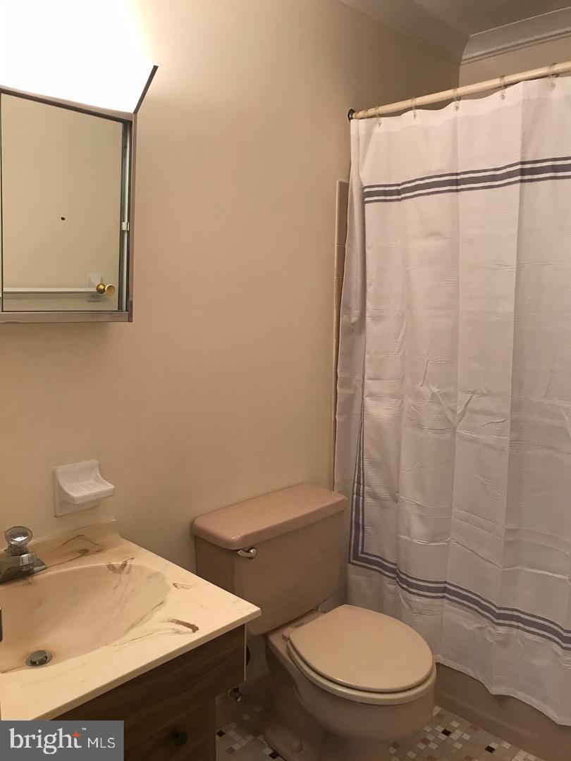 200 Campbell Cir #E24