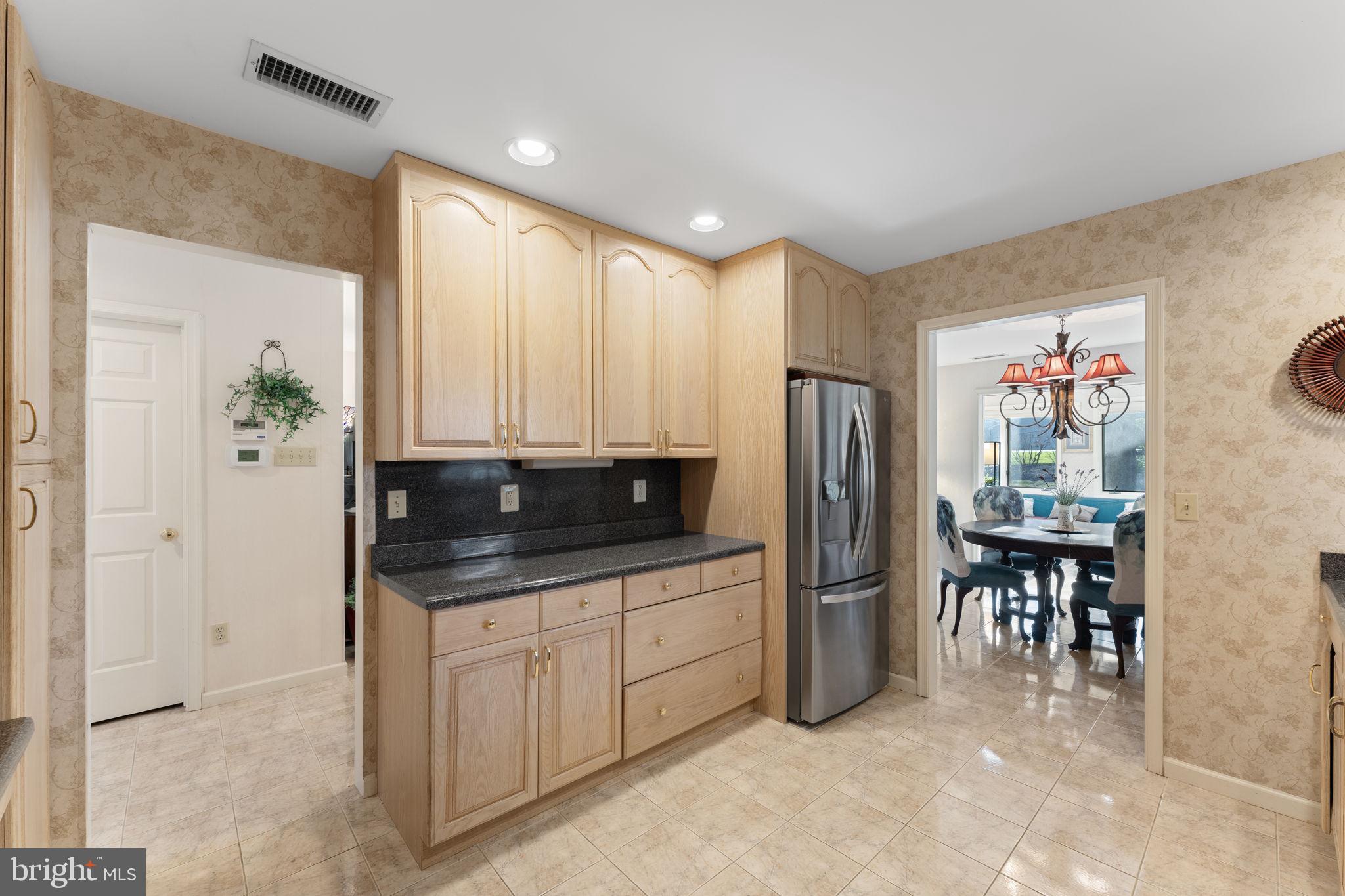937 Jefferson Way