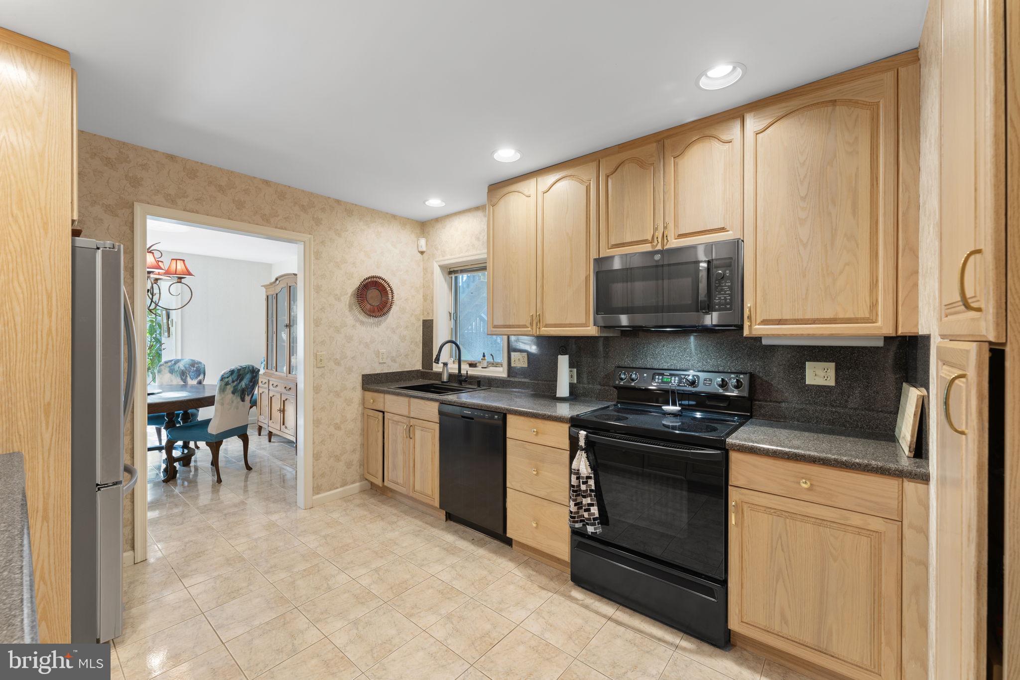 937 Jefferson Way