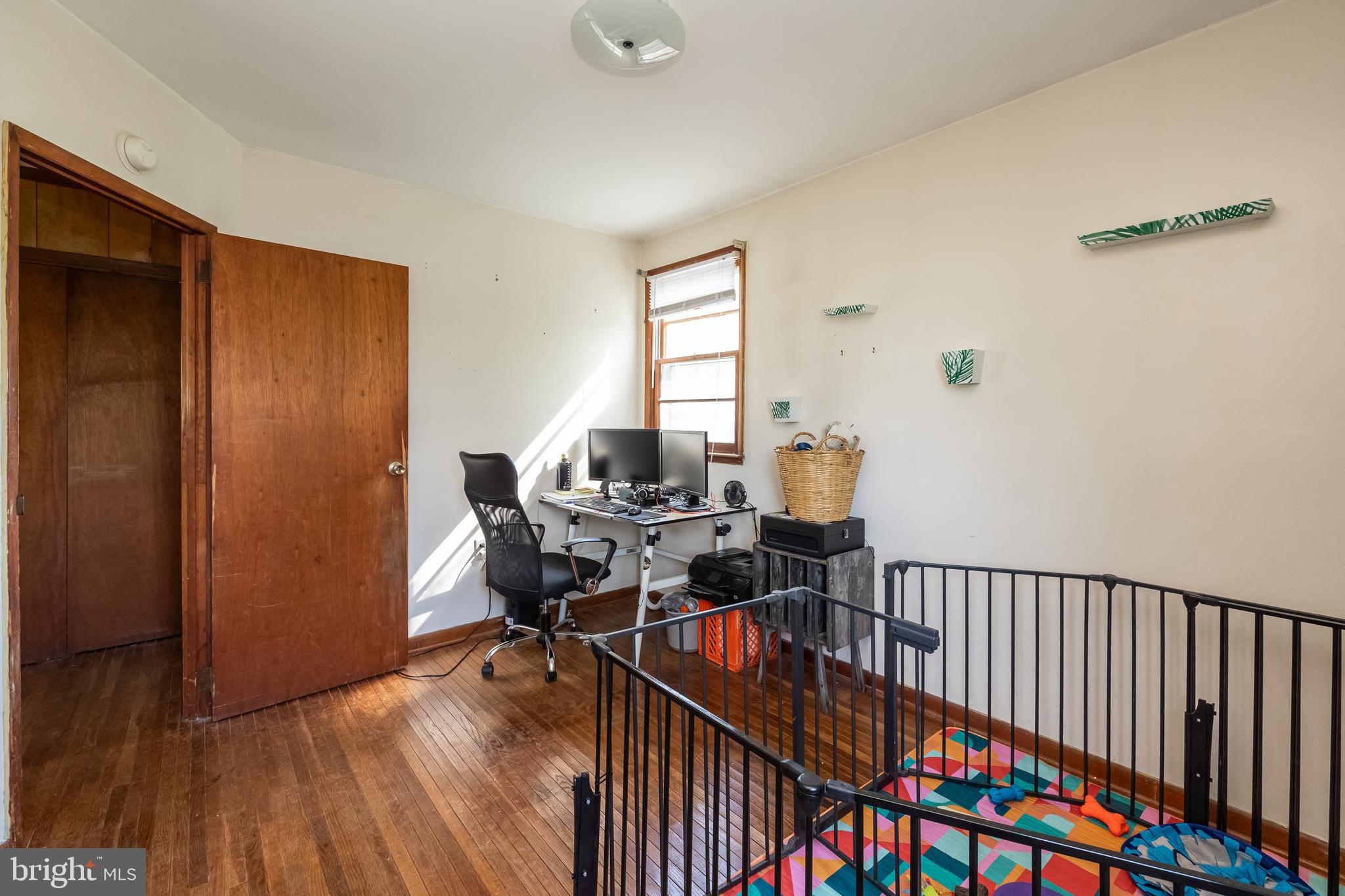 381 Loomis Ave