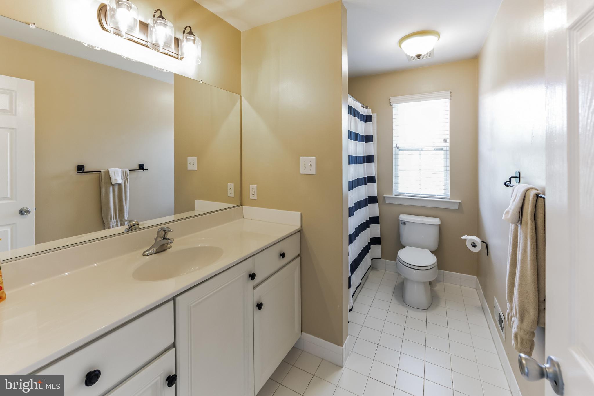 342a Sterling Ln