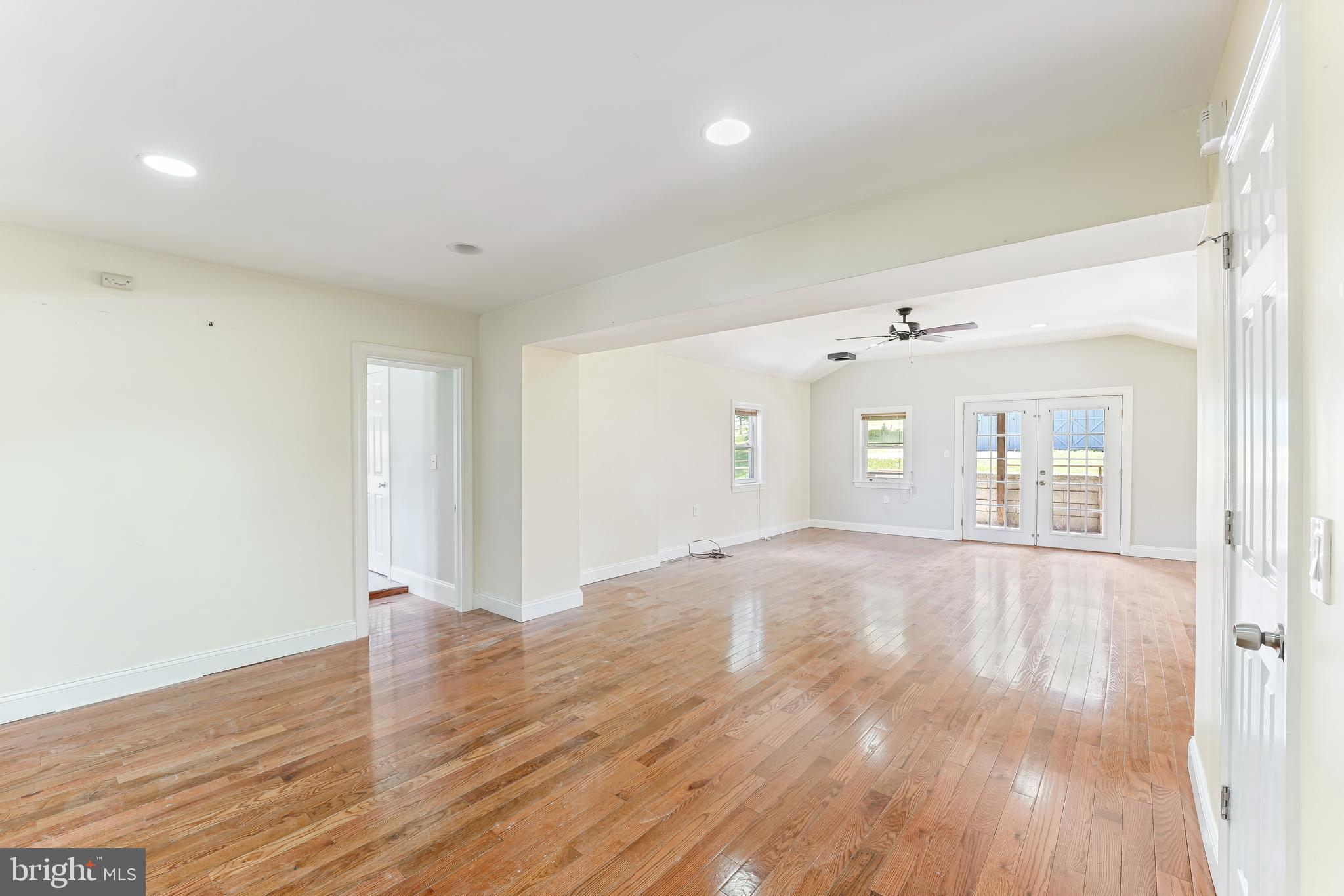 1410 Walnut St