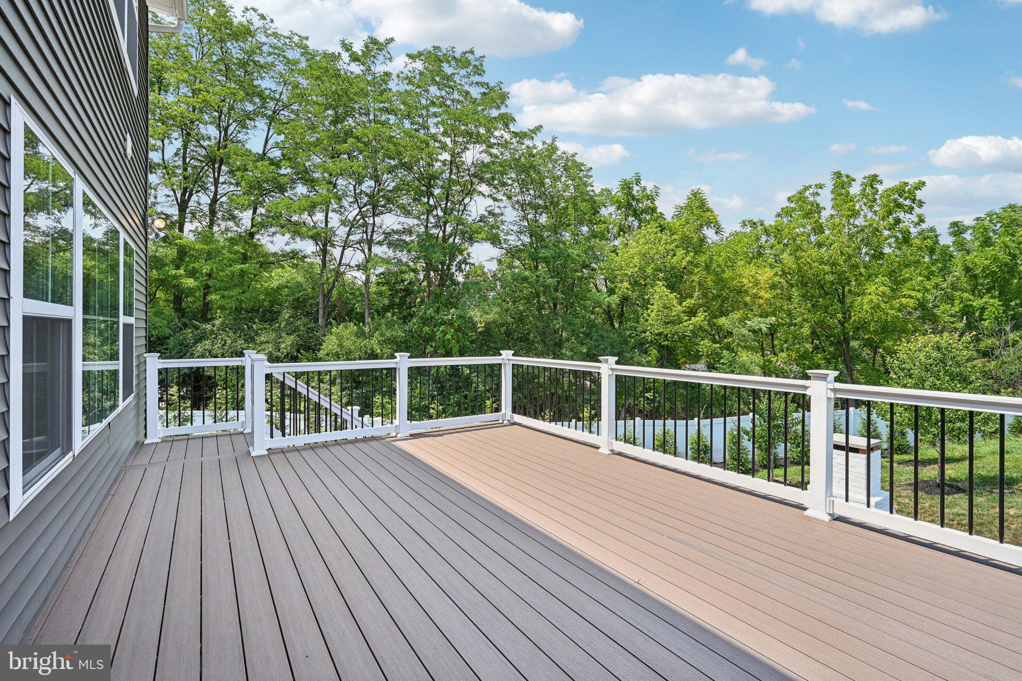 107 McIlvaine Dr