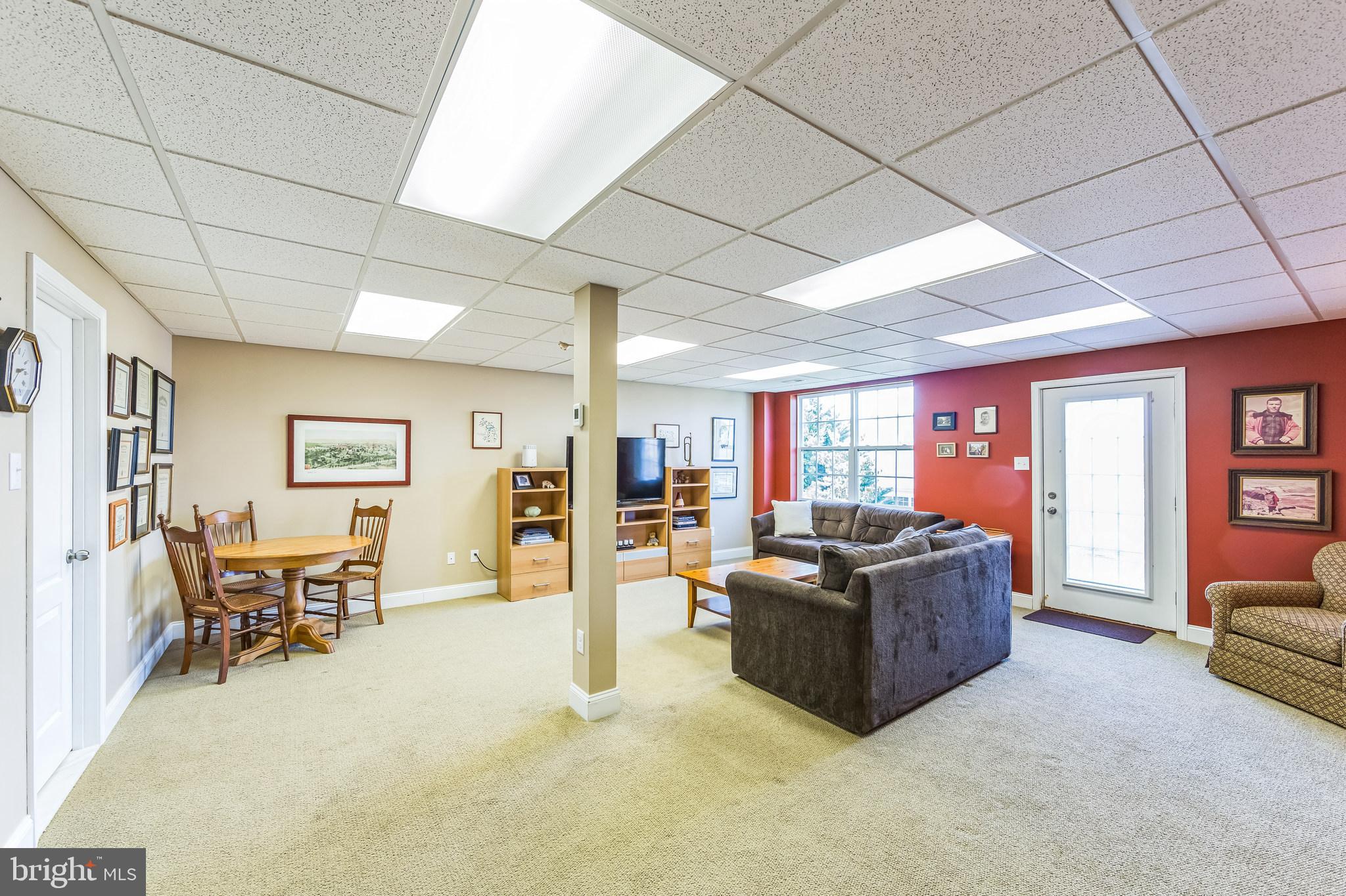 172 Davish Rd