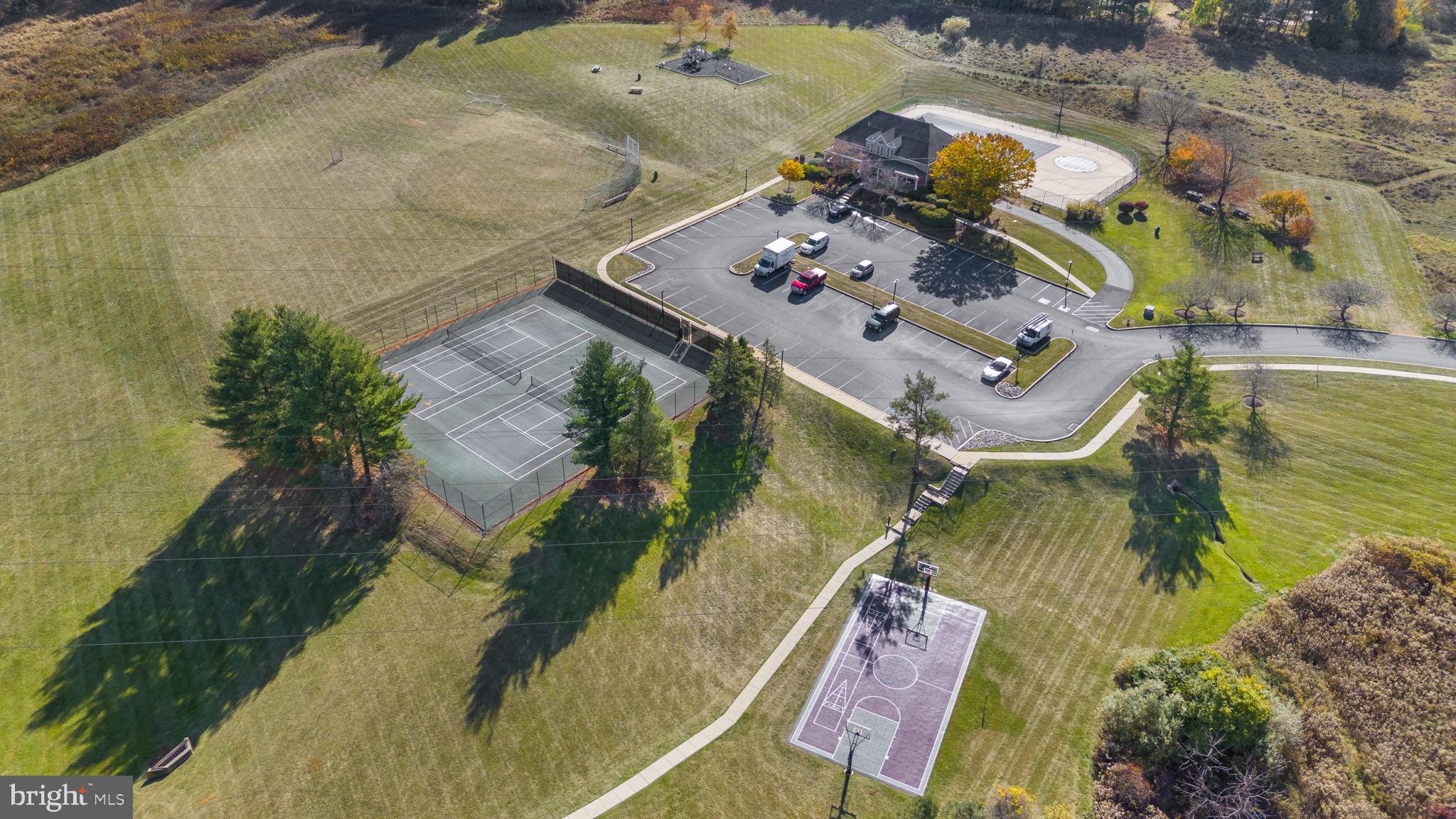 1030 Harriman Ct