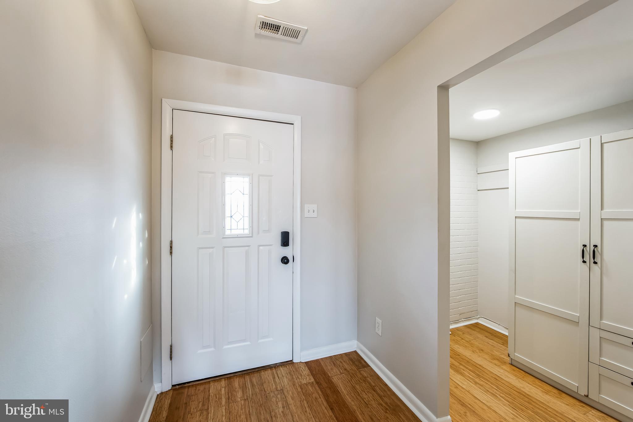 419 Bianca Cir