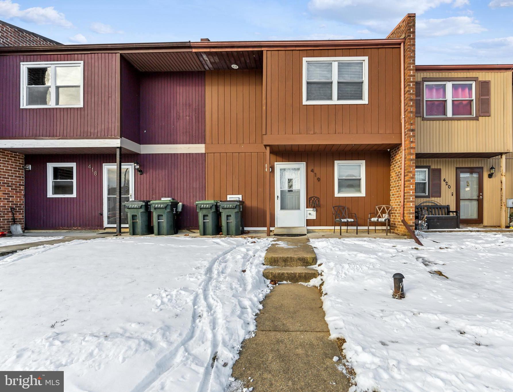 419 Bianca Cir