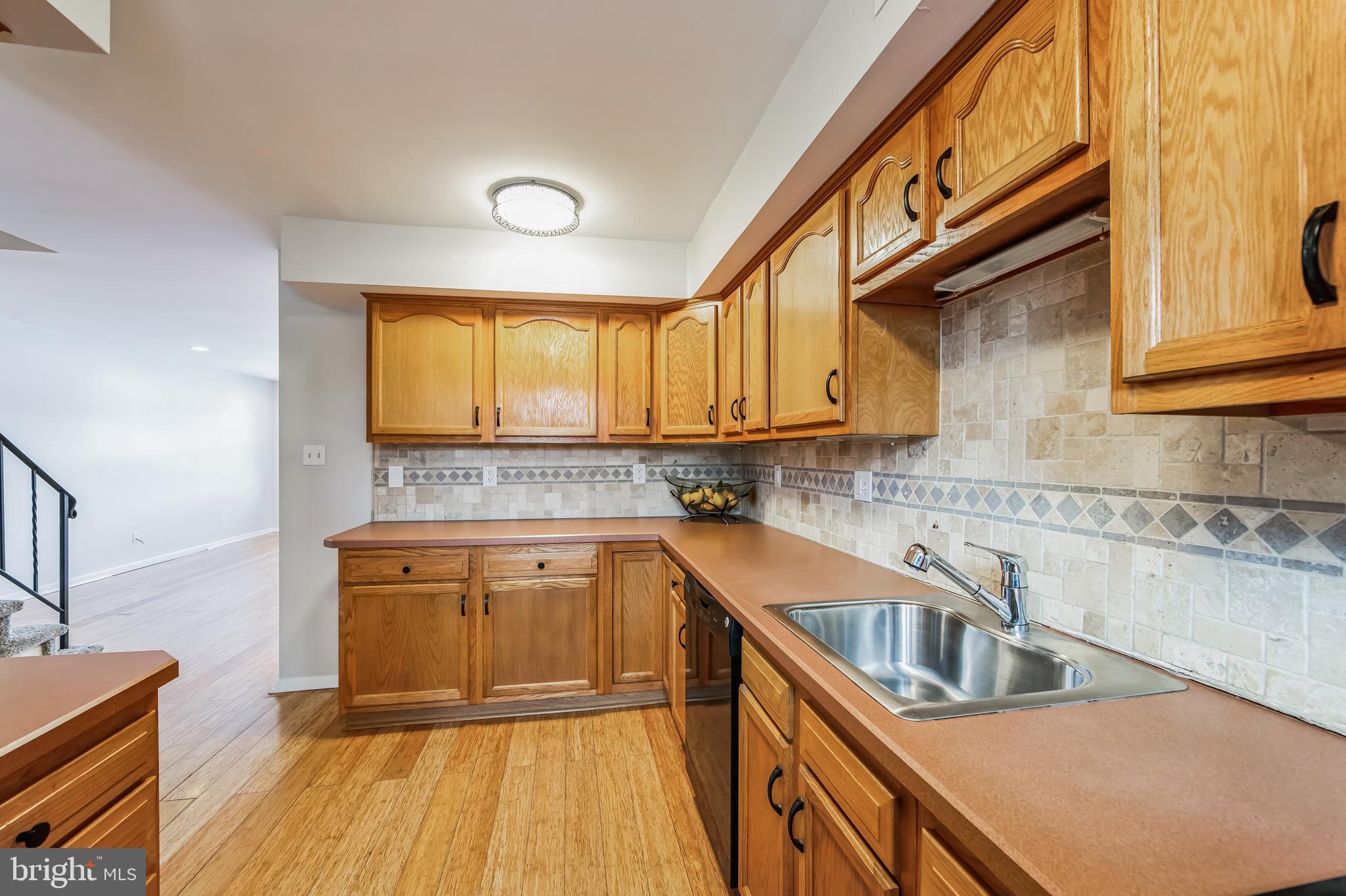 419 Bianca Cir