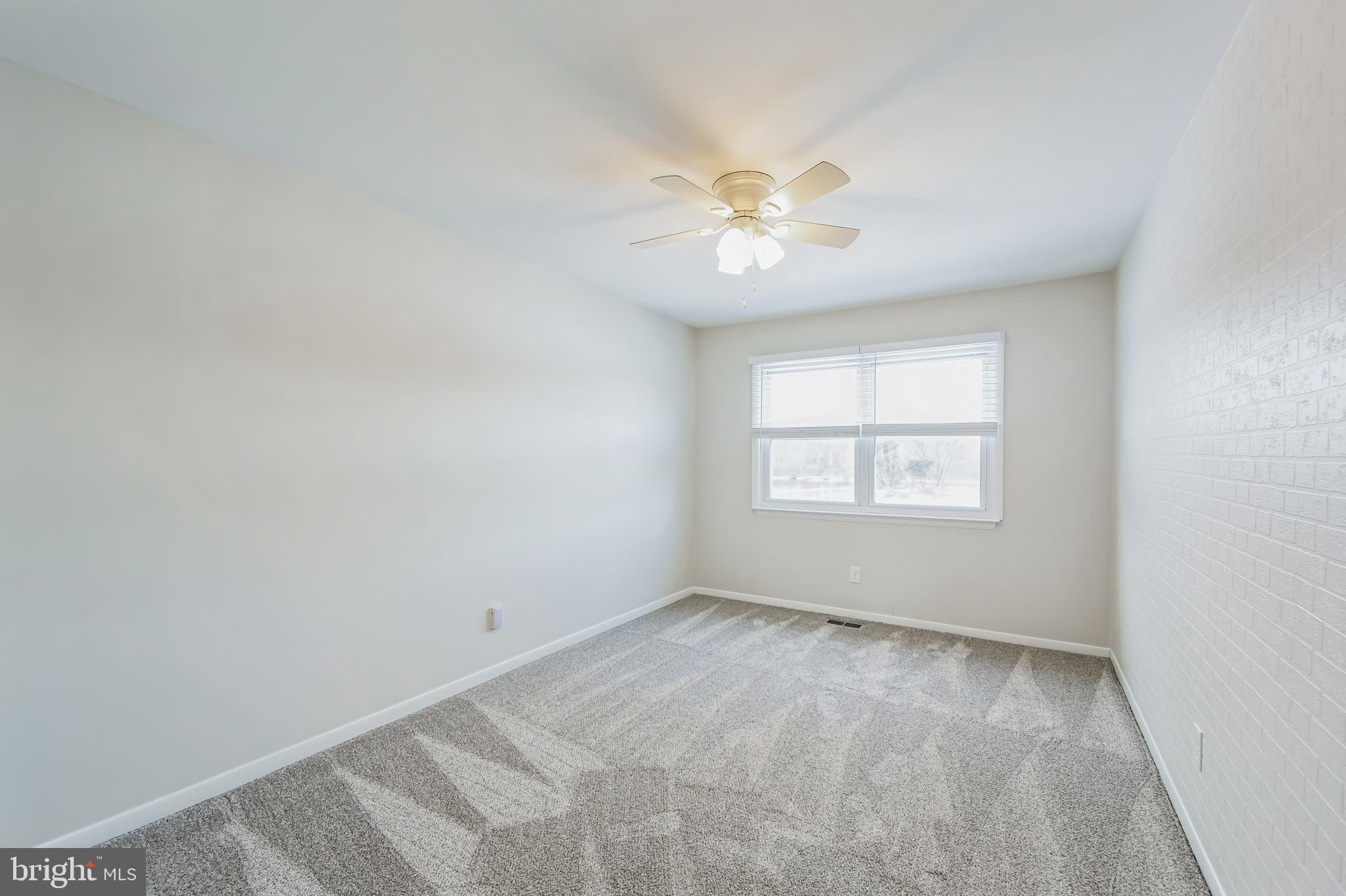 419 Bianca Cir