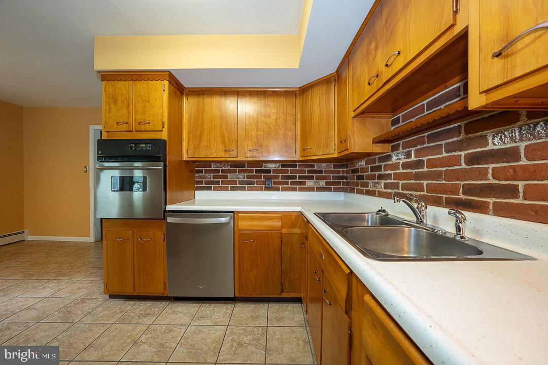 1554 Poorhouse Rd