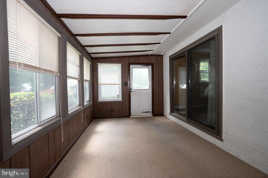 1554 Poorhouse Rd