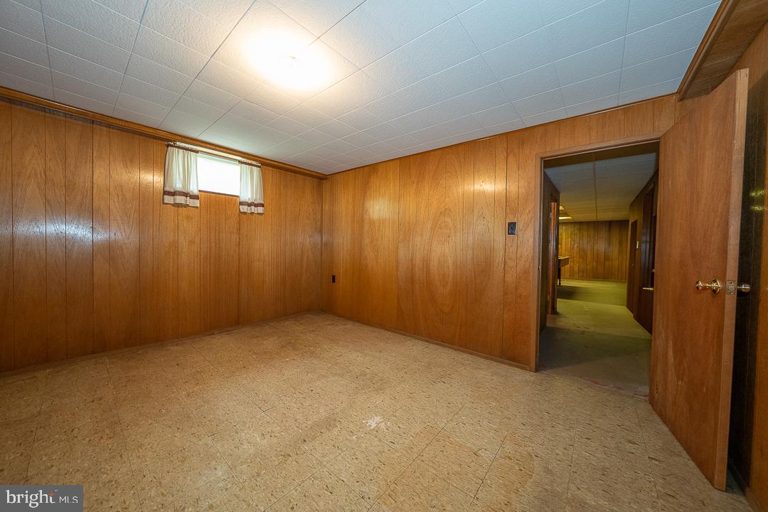 1554 Poorhouse Rd