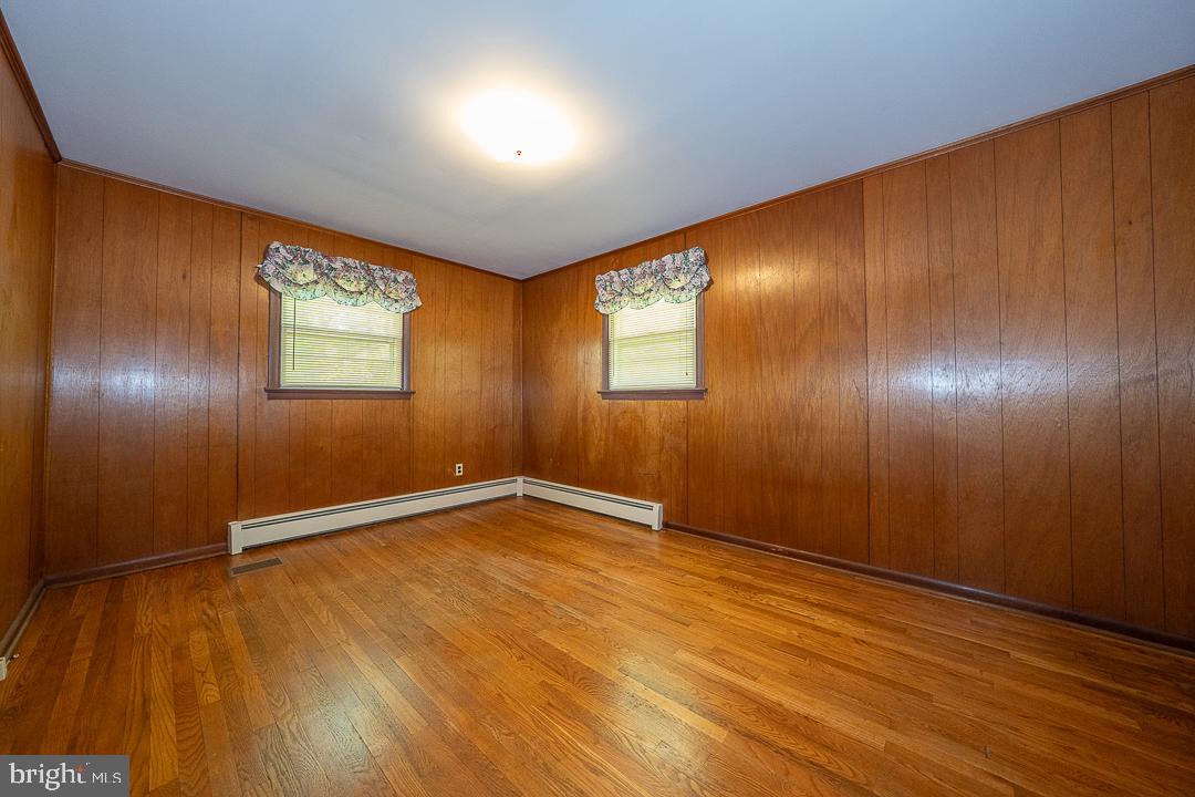 1554 Poorhouse Rd