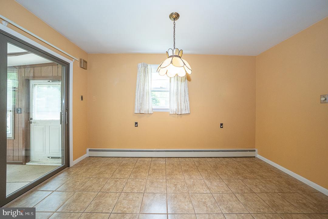 1554 Poorhouse Rd