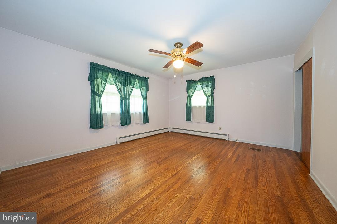 1554 Poorhouse Rd