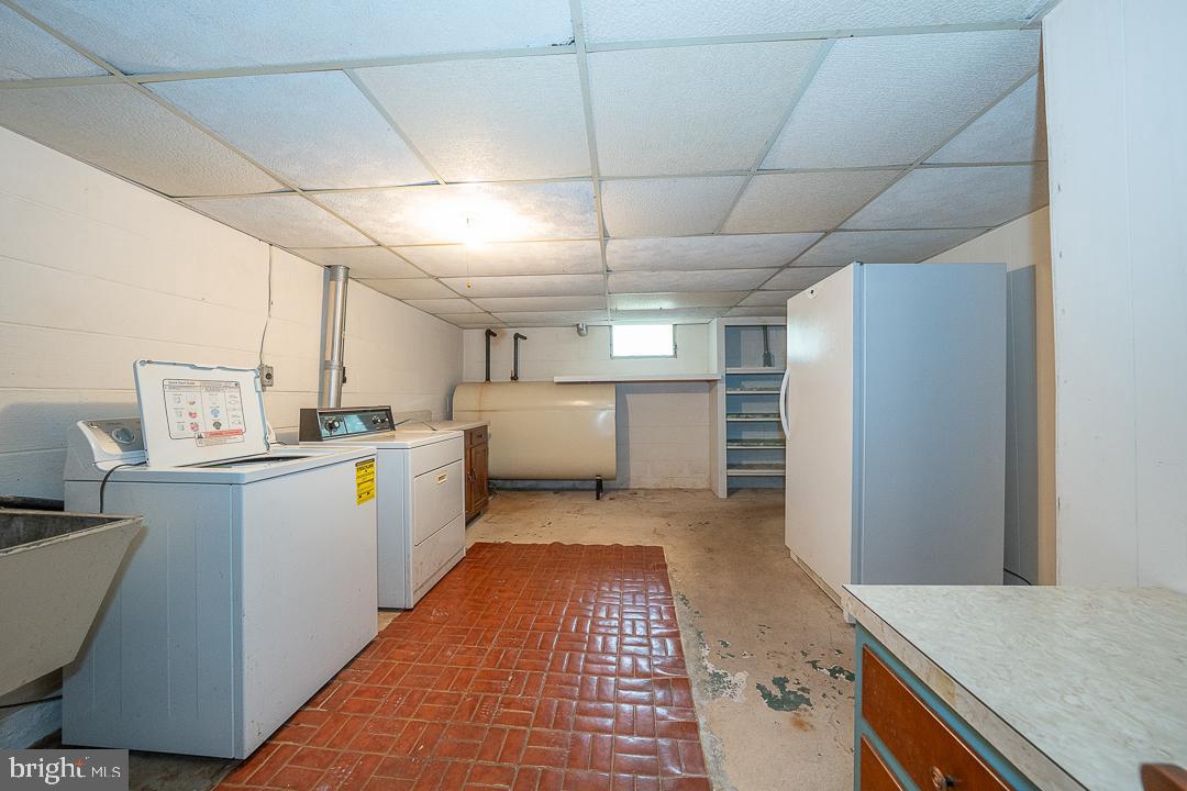 1554 Poorhouse Rd