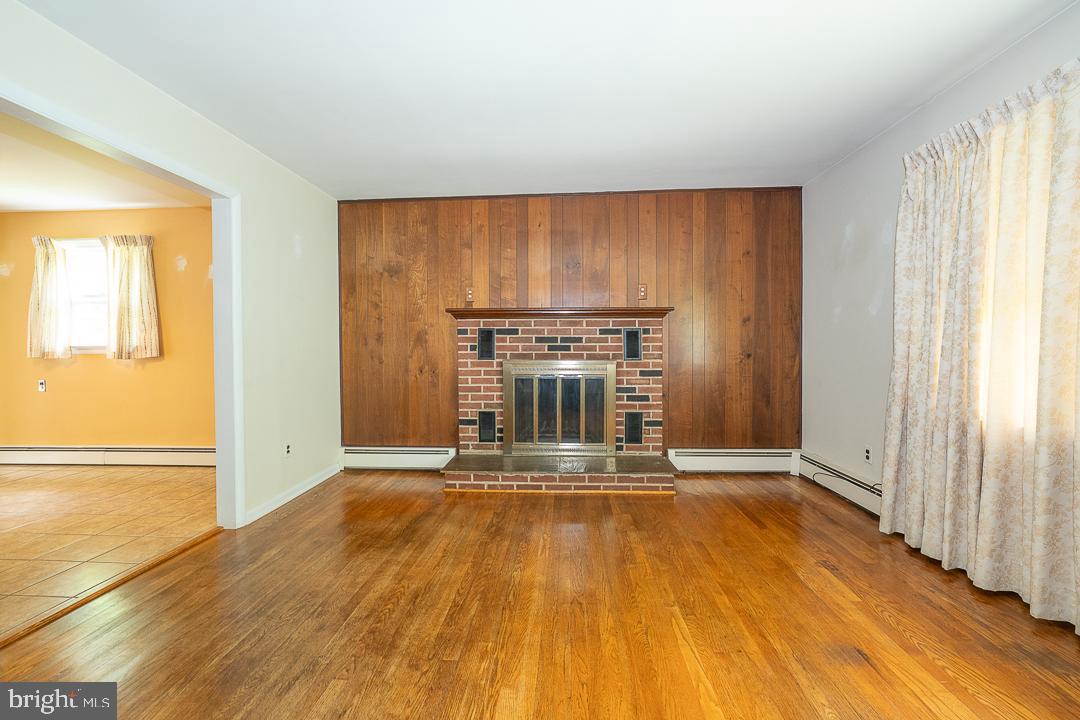 1554 Poorhouse Rd