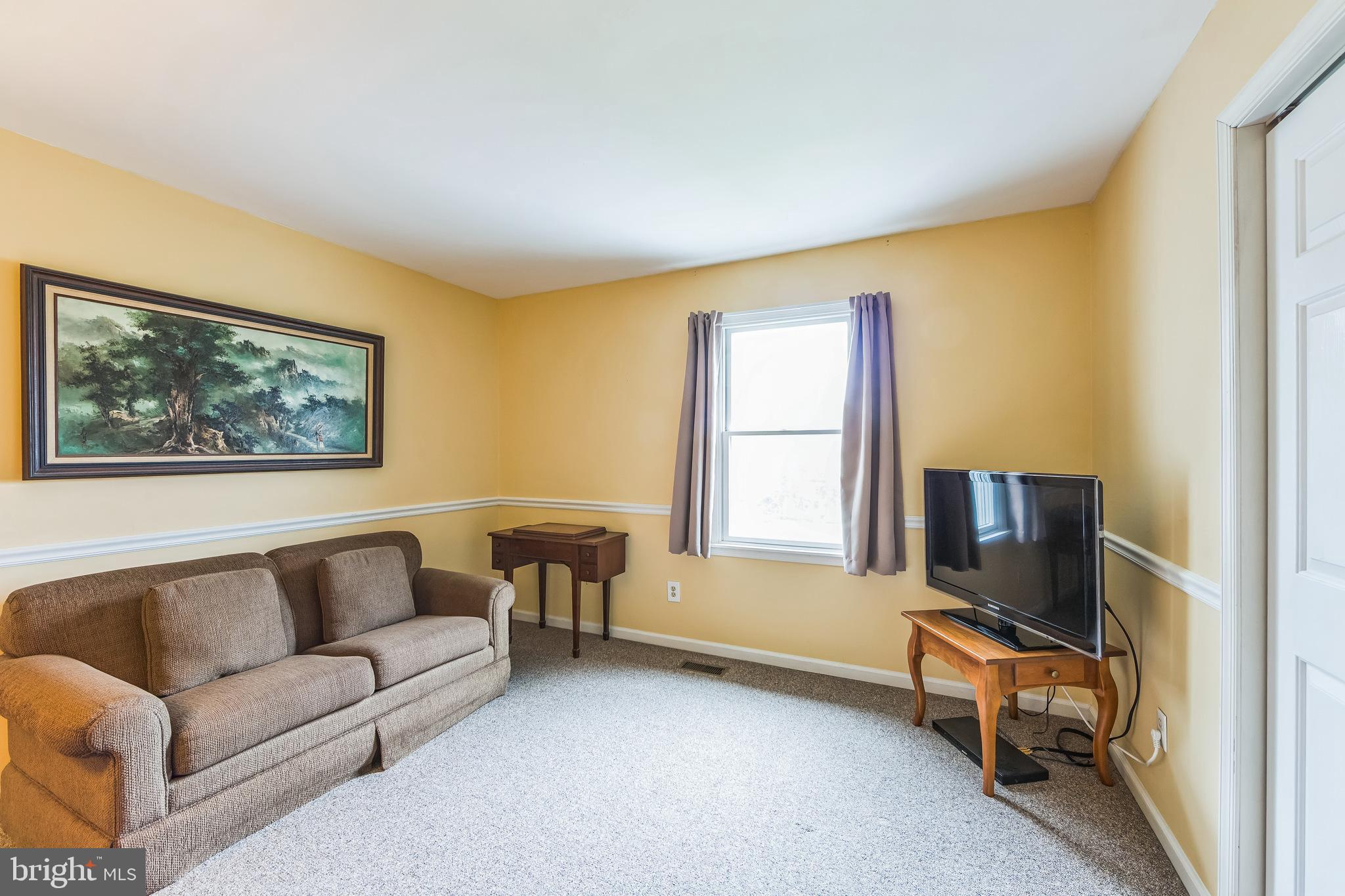 502 Summercroft Dr