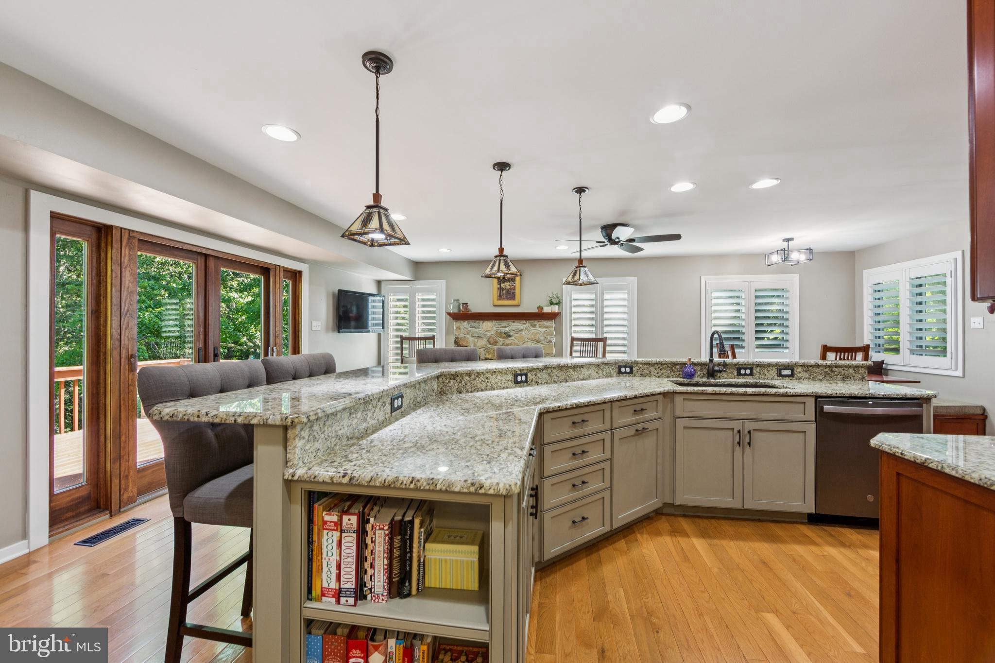 112 Birch Dr