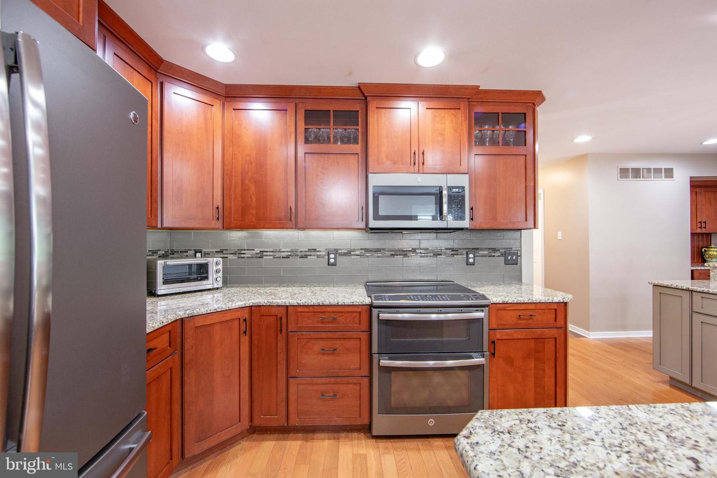 112 Birch Dr