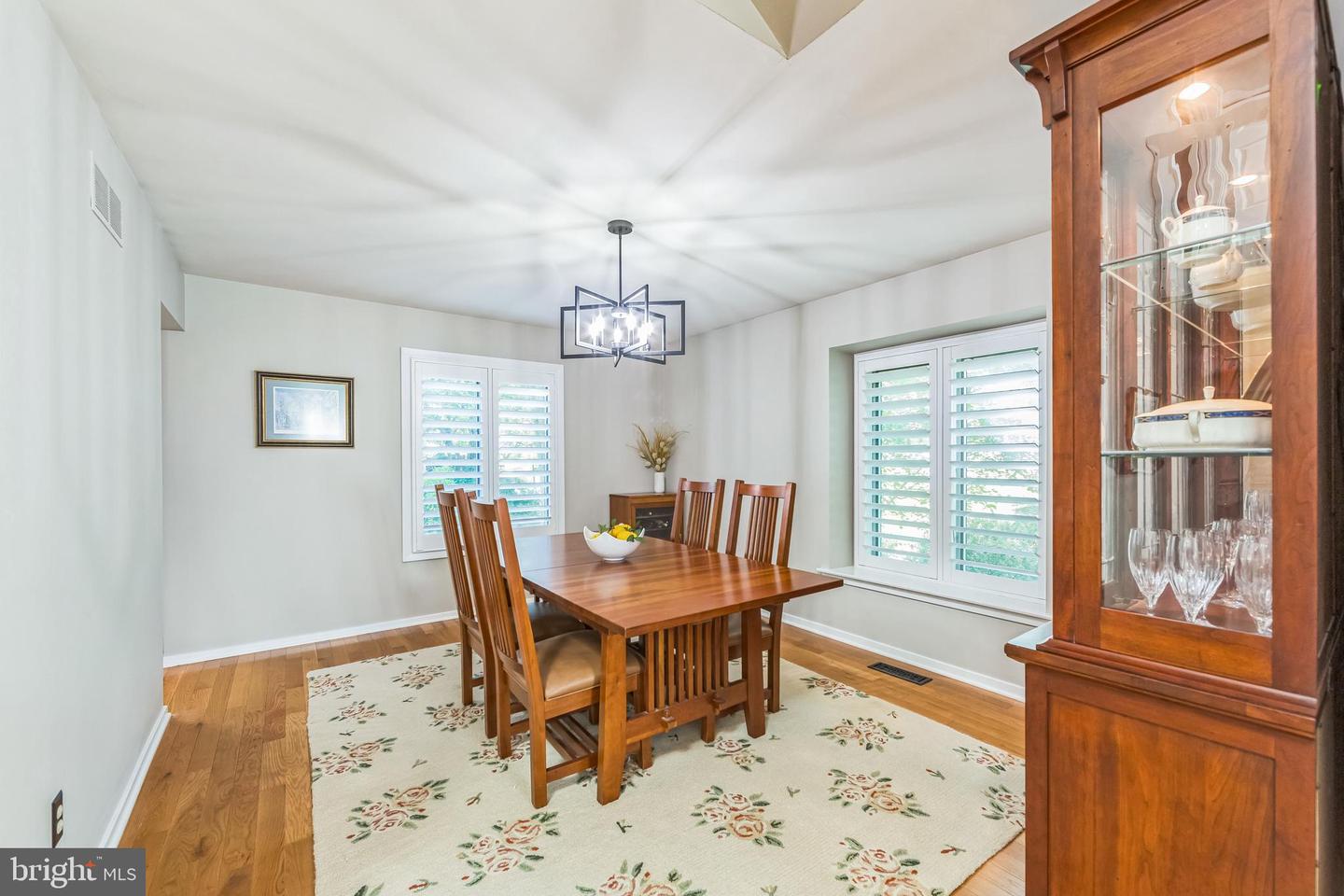 112 Birch Dr