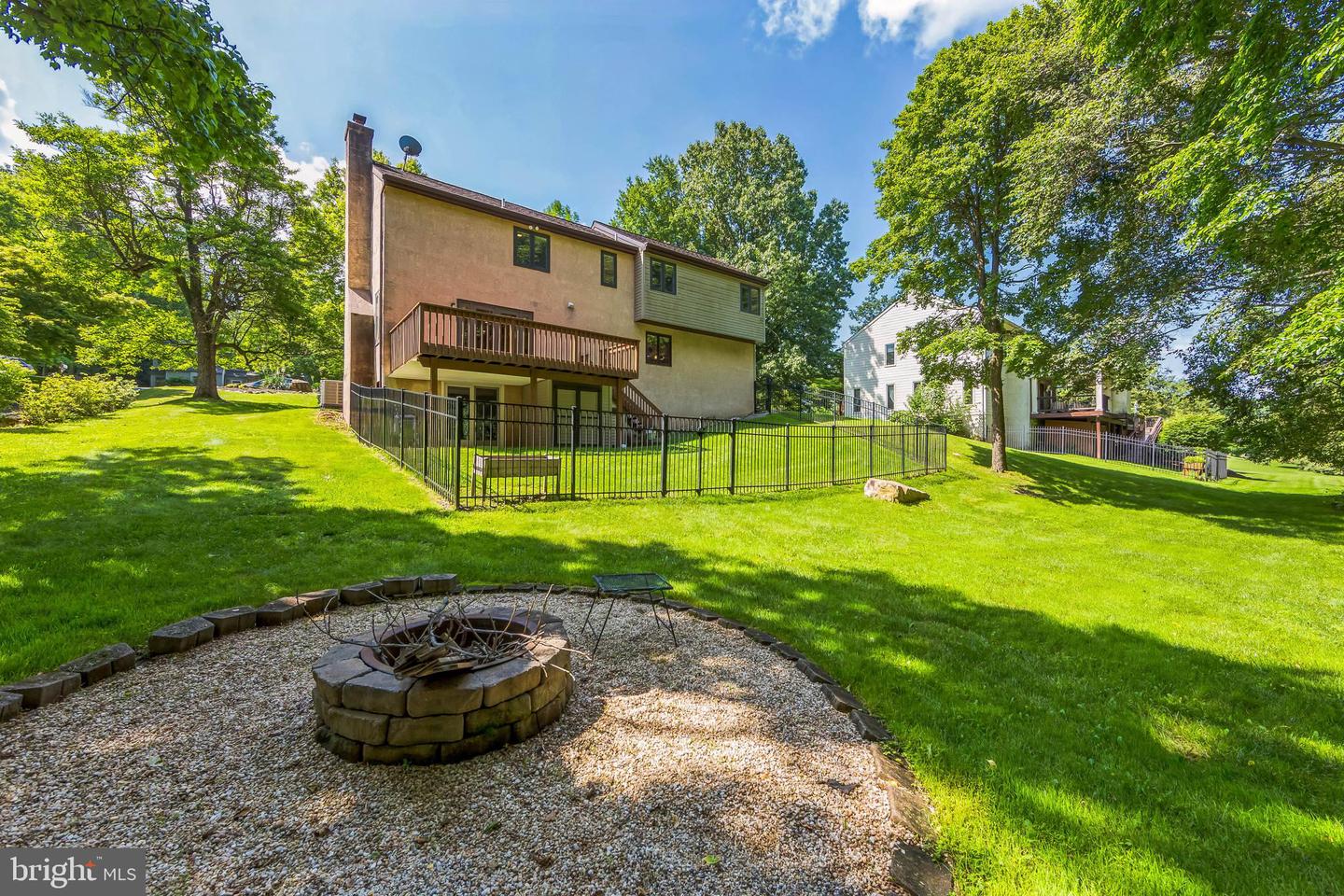 112 Birch Dr