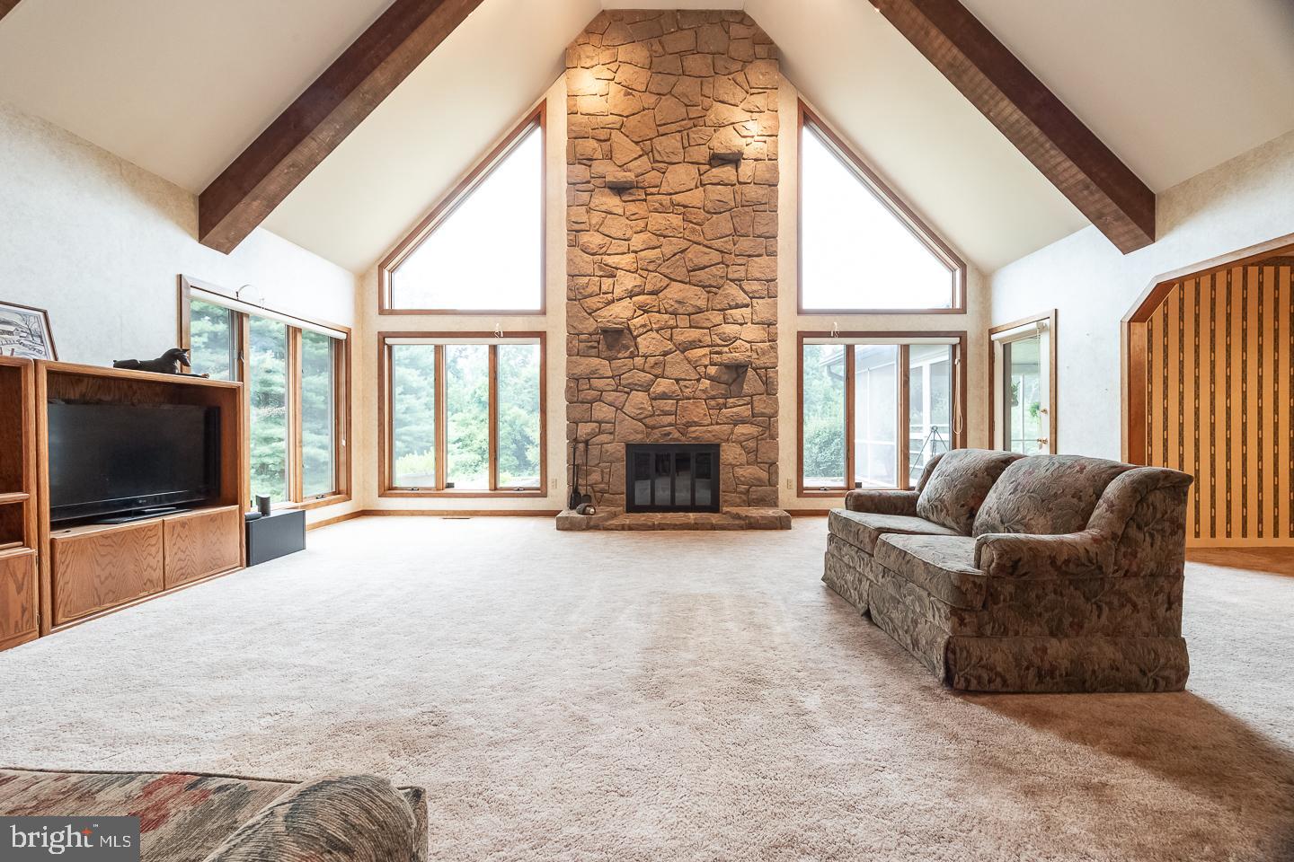 841 CADMUS ROAD