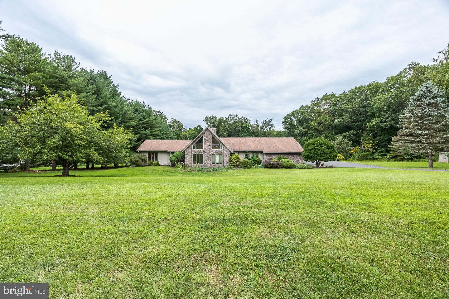 841 CADMUS ROAD