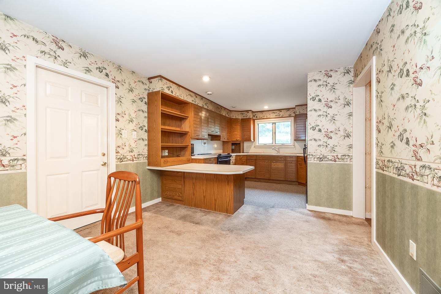 841 CADMUS ROAD