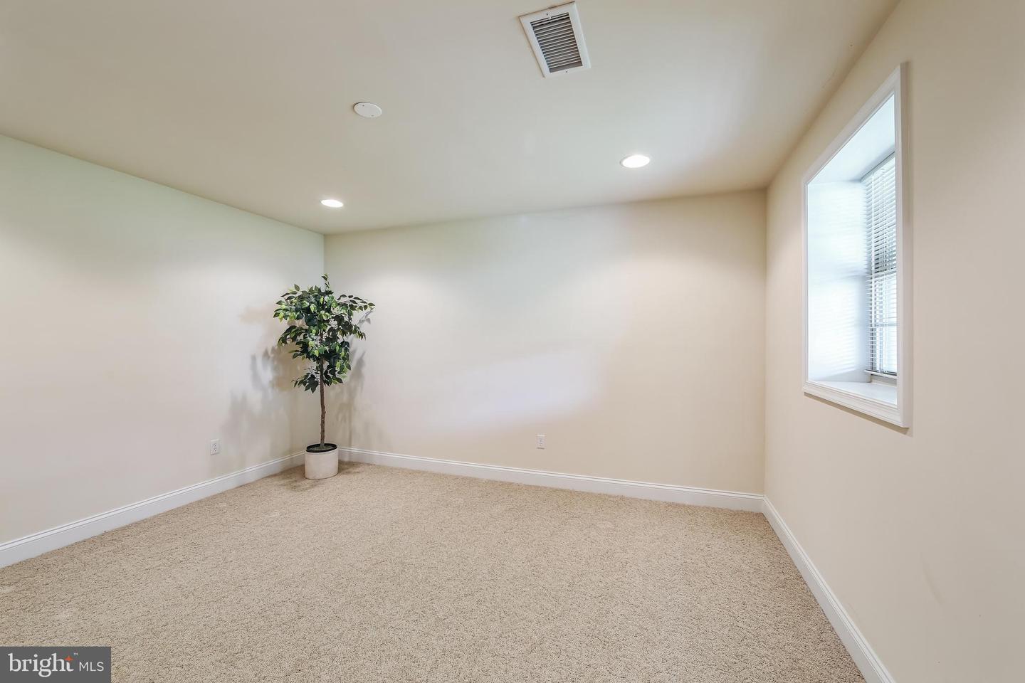95 Andover Rd