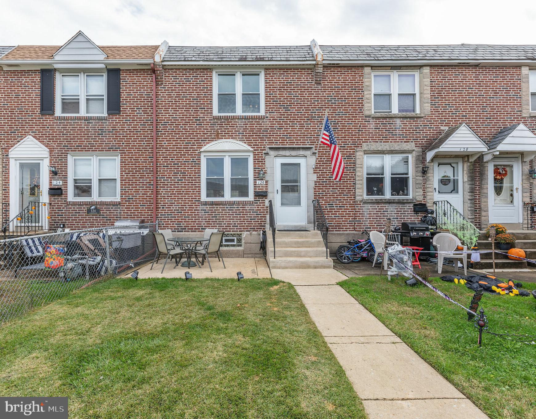 126 Academy Rd