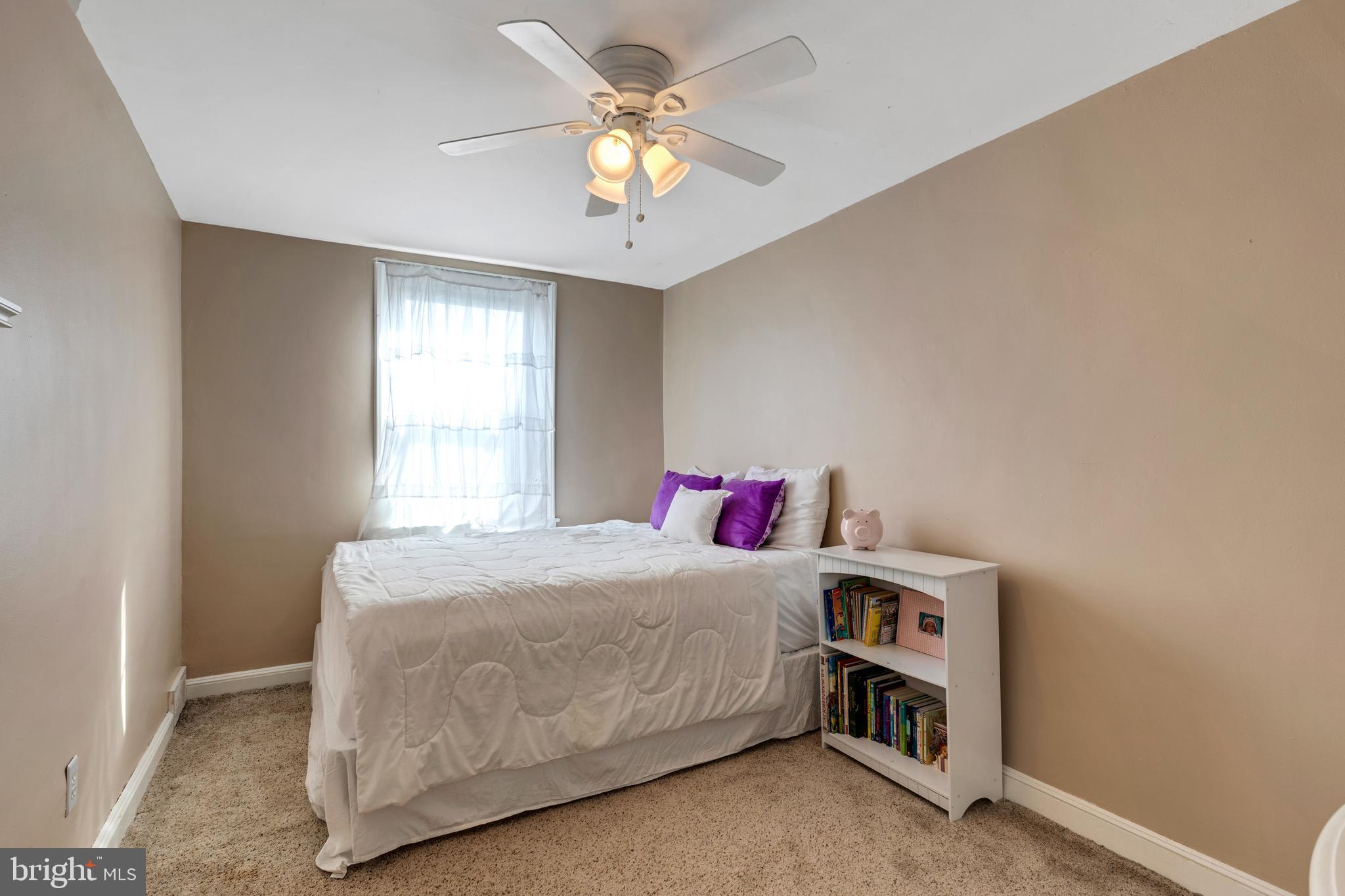 126 Academy Rd
