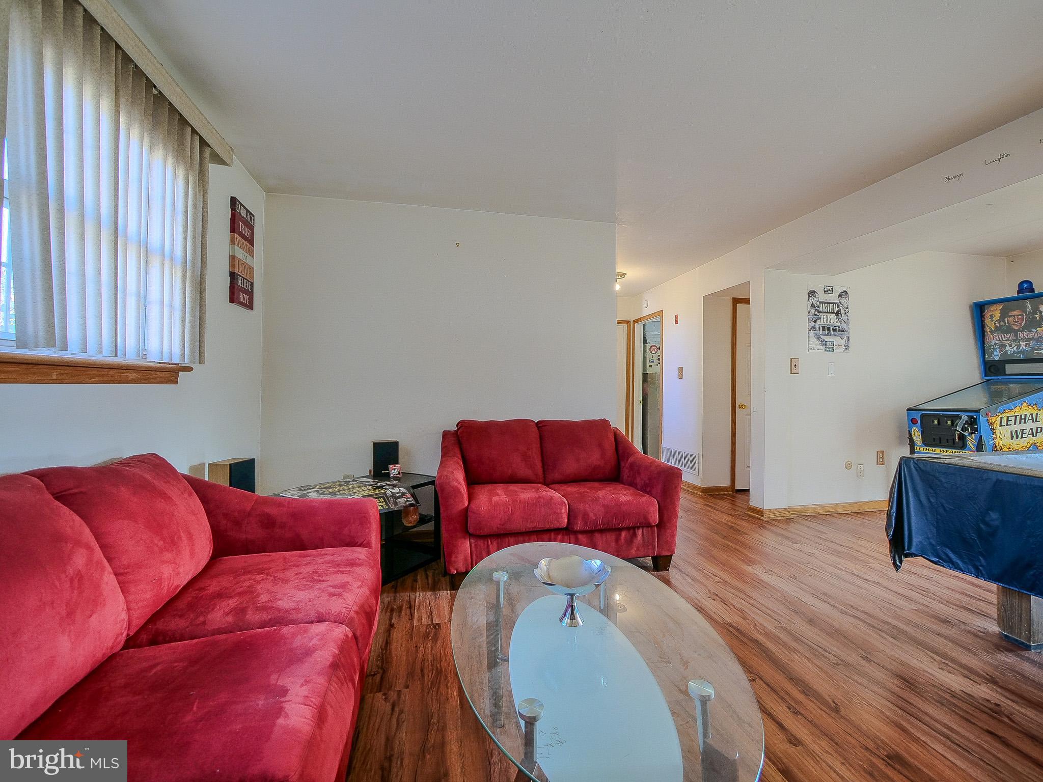 325 Willowbrook Rd