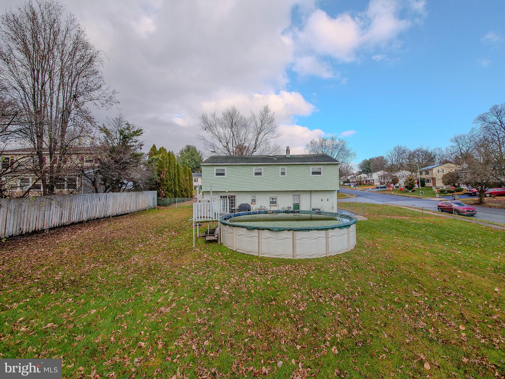 325 Willowbrook Rd