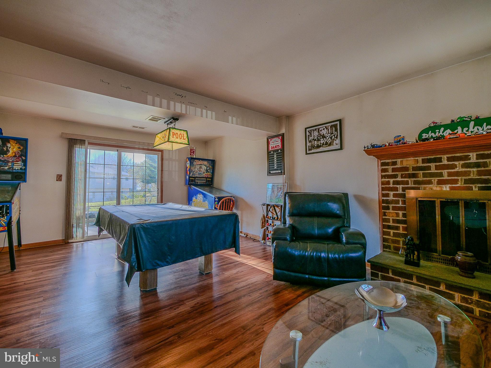 325 Willowbrook Rd