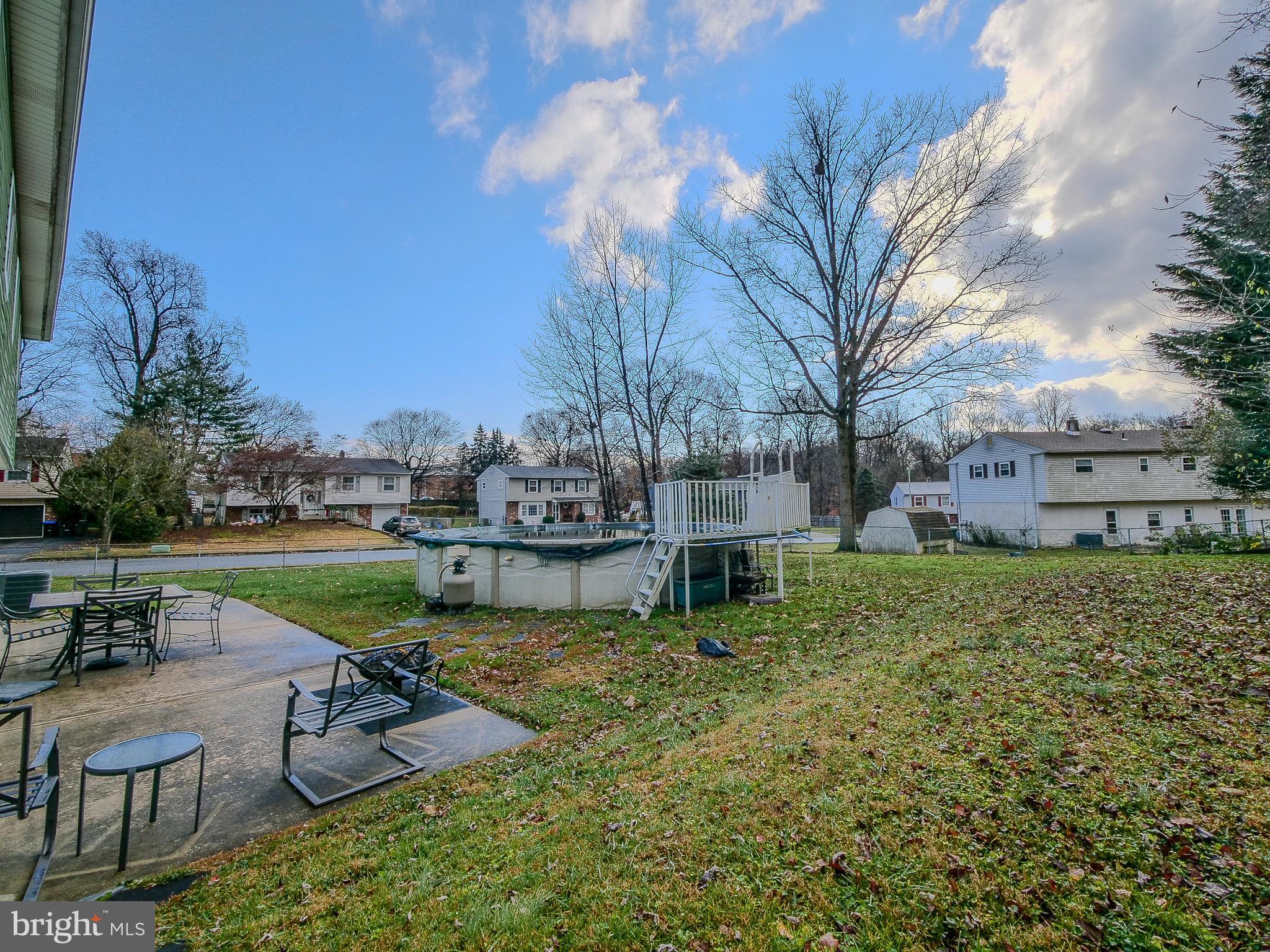 325 Willowbrook Rd