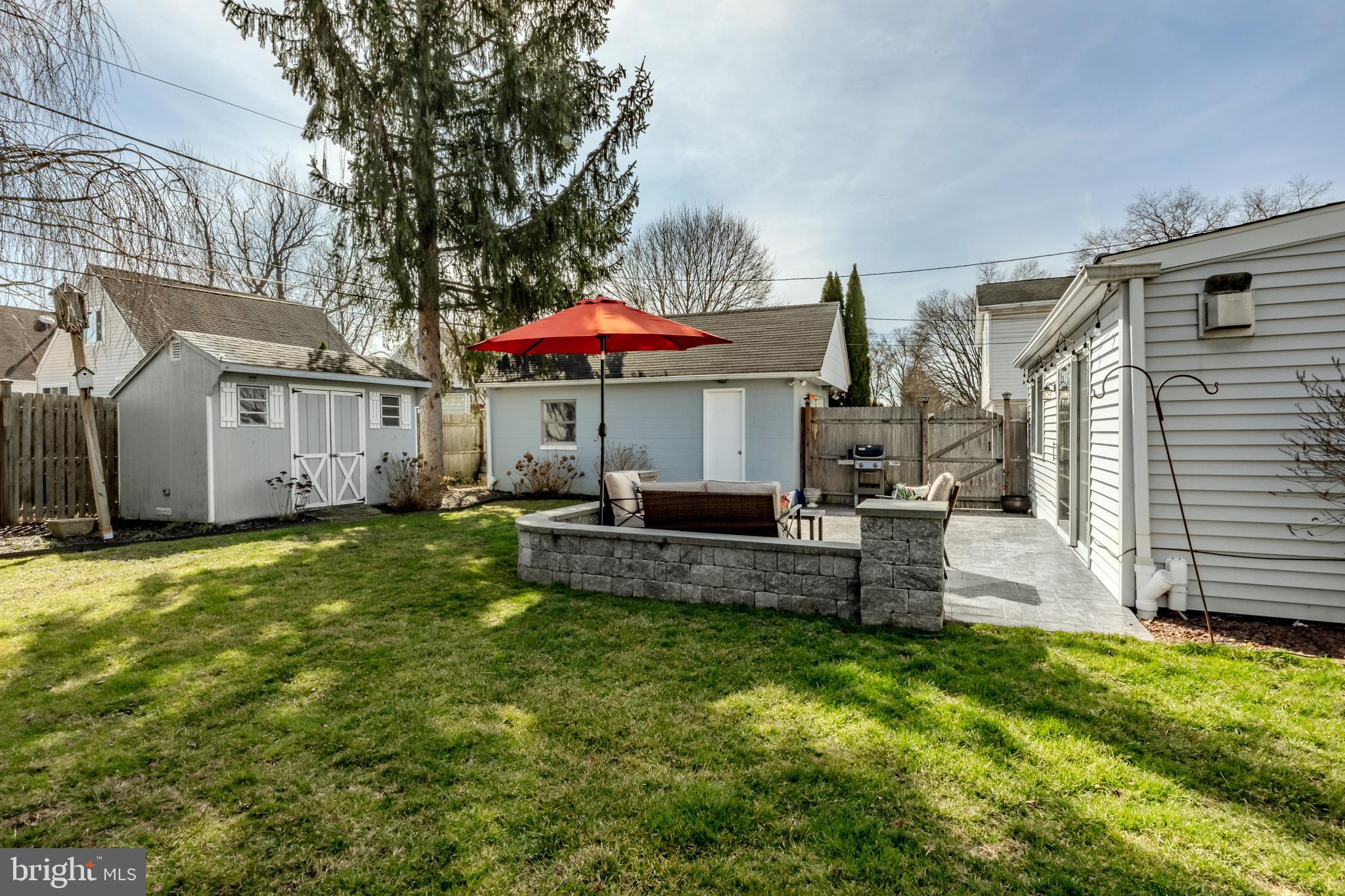 1320 University Ave