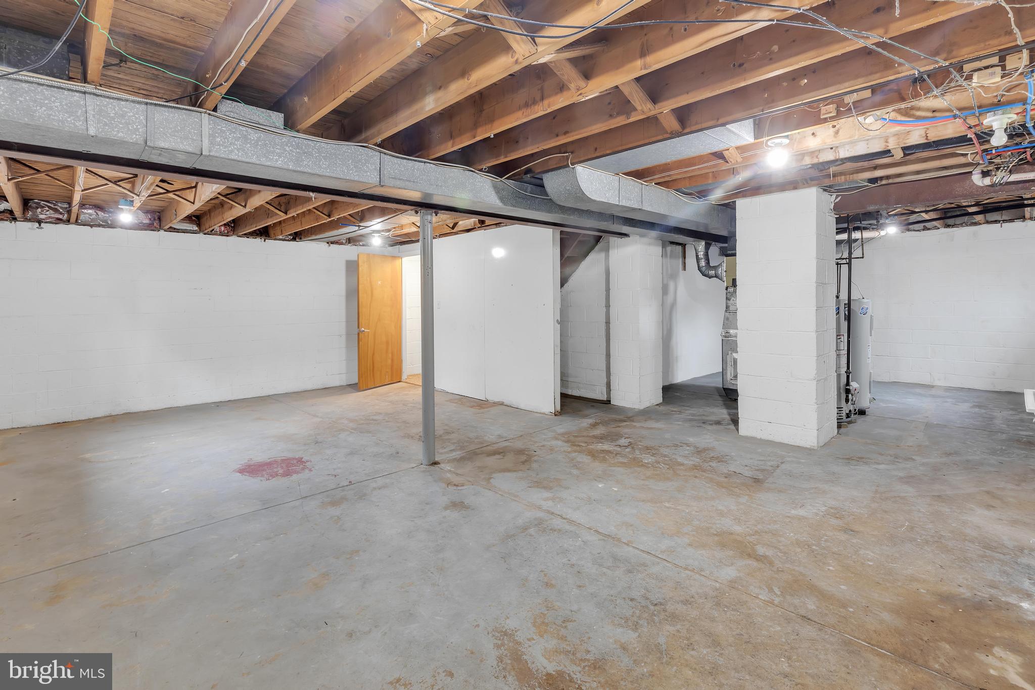 2 Fairhill Rd