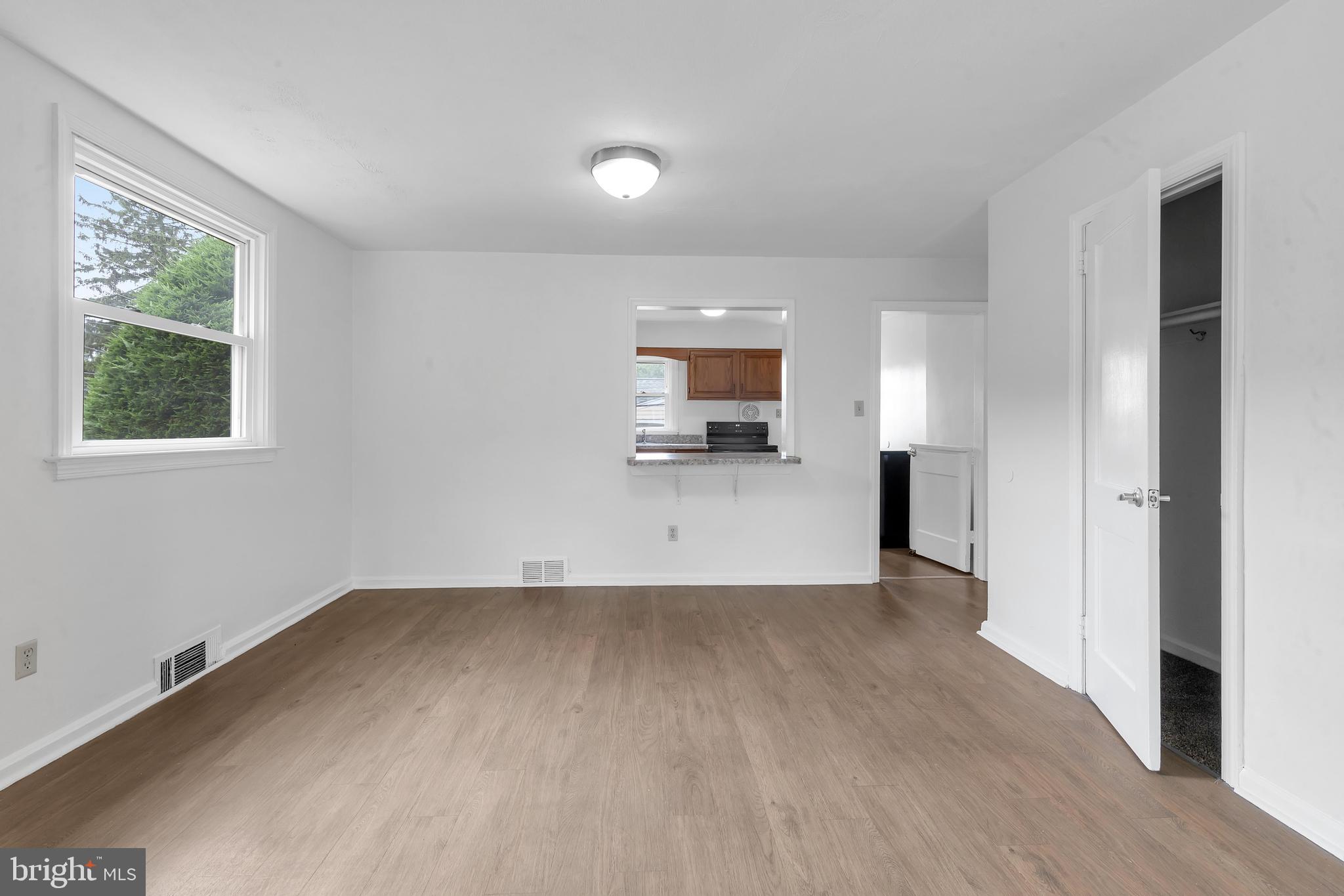2 Fairhill Rd