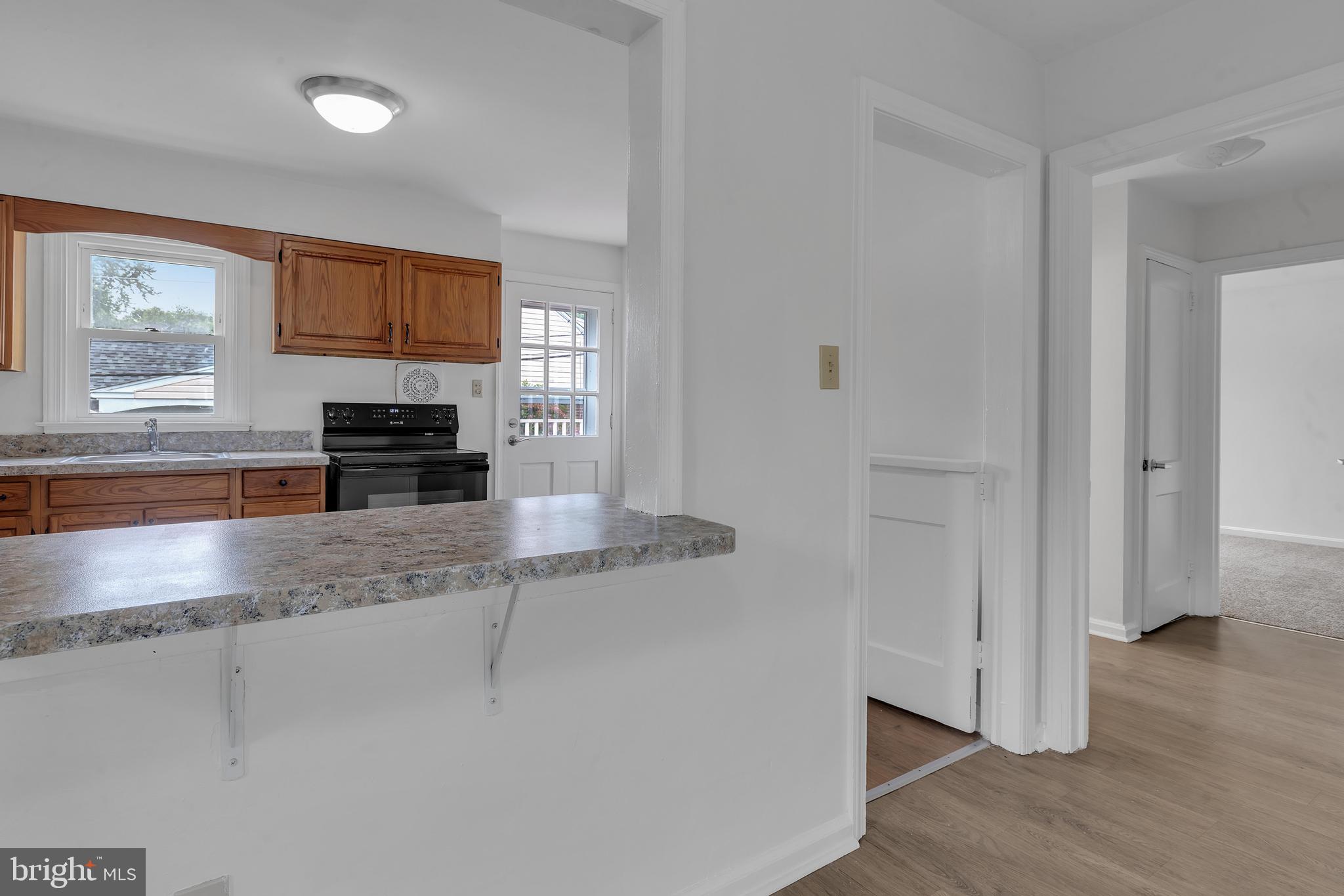 2 Fairhill Rd