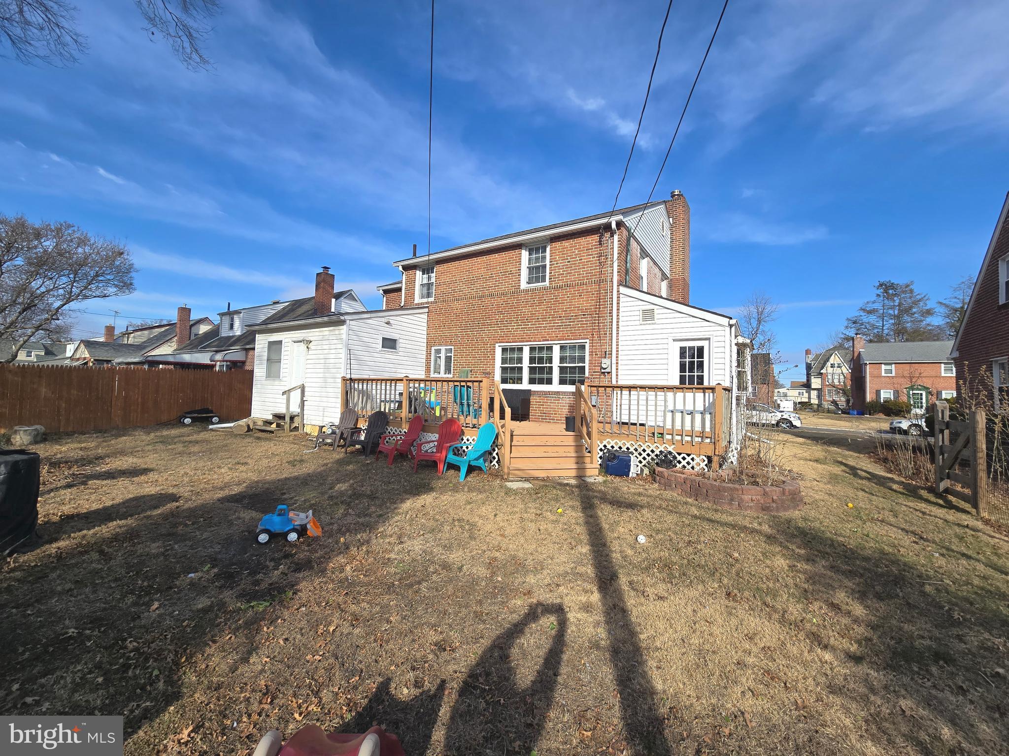 8 Chester Ave